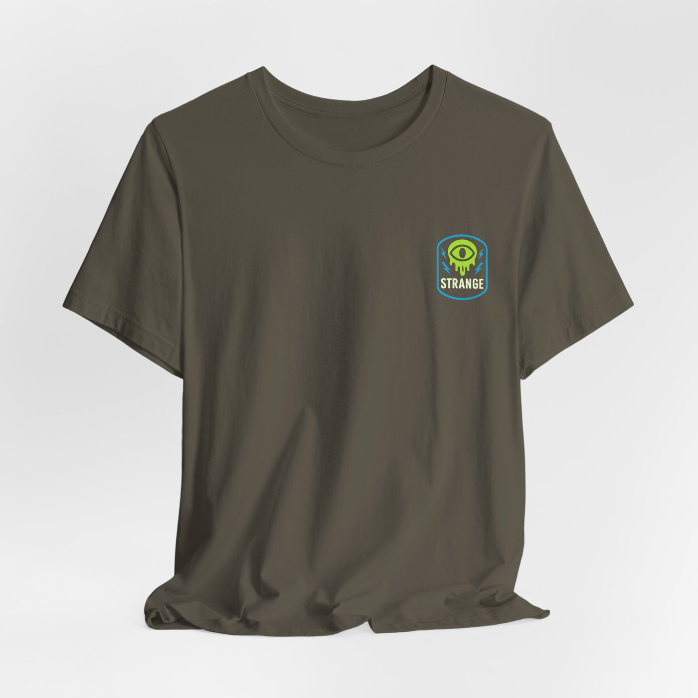Eerie Skull Tee — Spooky Skull & Dagger Graphic T-Shirt